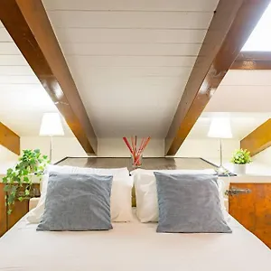 apt-canonica-attic.it-lombardy.com/